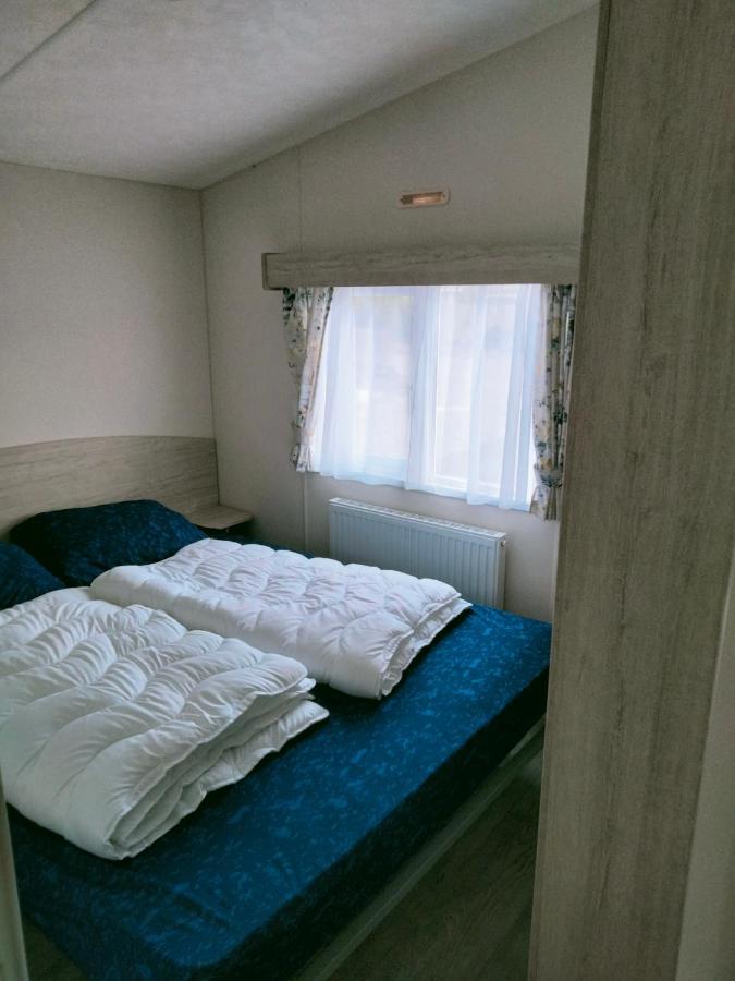Bj Chalets - De Rug 1 - Vakantiepark Lauwersoog - Luxe Chalet Met Vaatwasser! Vroege Incheck! Extérieur photo