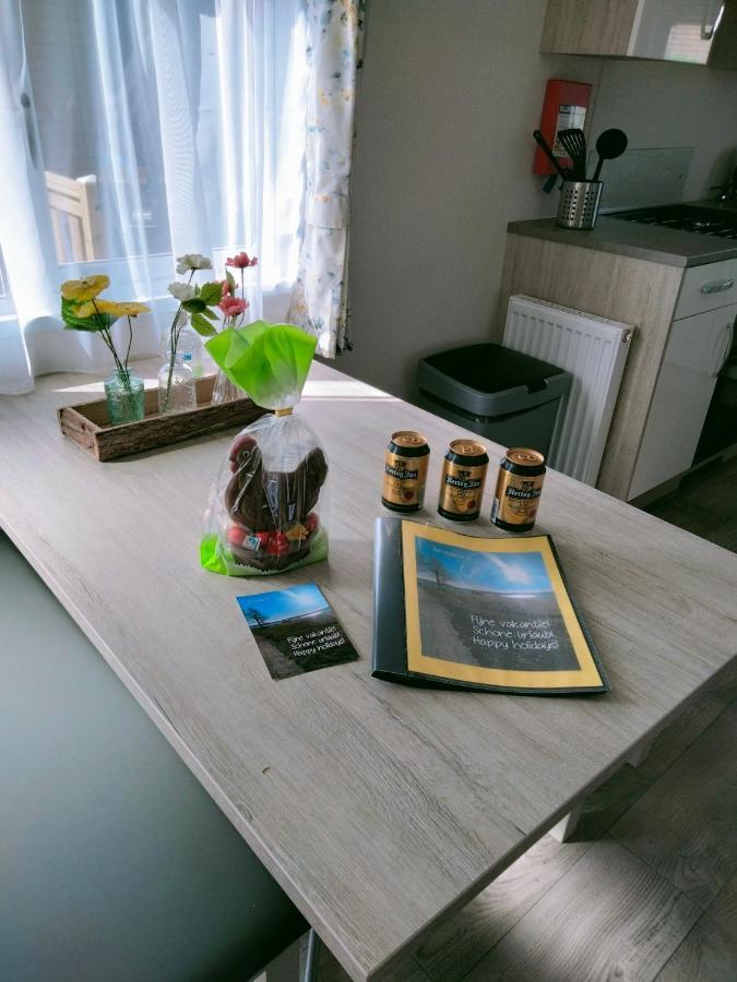 Bj Chalets - De Rug 1 - Vakantiepark Lauwersoog - Luxe Chalet Met Vaatwasser! Vroege Incheck! Extérieur photo